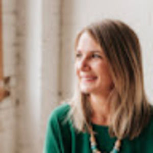 Meet your Posher, Lucy